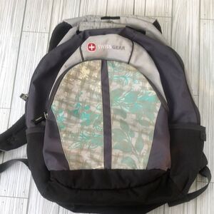 SwissGear by Wenger Durable Comfort Fit Gray Teal Backpack Bookbag Nature Leaf